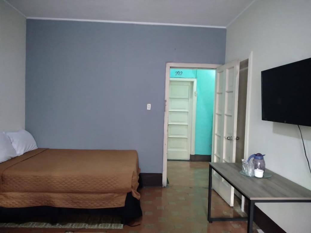 Hotel Mayesstic Guatemala City Kültér fotó