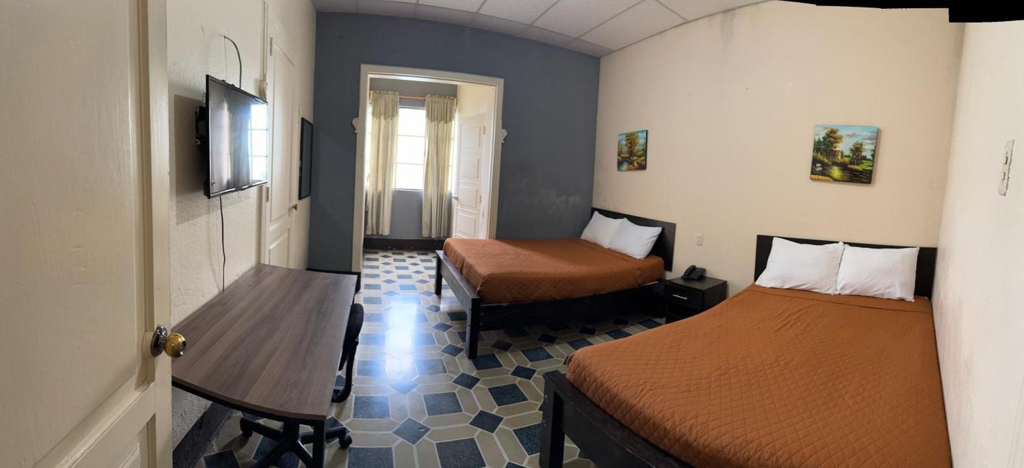 Hotel Mayesstic Guatemala City Kültér fotó